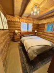 Spacious Steiner Cabin on quiet street and stream. Hotels in der Nähe von Trillium Lake