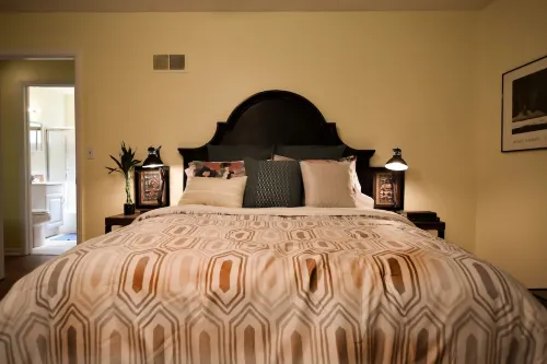 SWEET! near Downtown PWR & LIGHT Westport KUMC Hotel a Kansas City