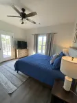 Spacious family lake house and game day retreat on beautiful Lake Martin Alabama