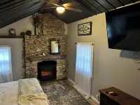 Cozy Cottage getaway on the Mississippi/Wisconsin River in Wyalusing State Park