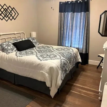 Family & Pet Friendly Broken Arrow Getaway