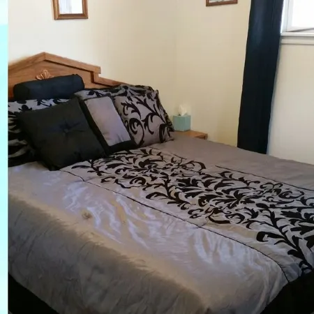 Cozy Home 10 blocks from Yellowstone Park