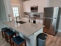 Downtown Historic Longwood steps to City park & SunRail