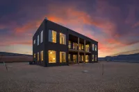 [The Highlander] 3950SF, Hot Tub, Firepit, Endless Views & Starry Nights Hotels near Lake Powell