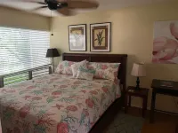 1 bedroom condo, kitchen, lanai, Princeville - 2 estrellas