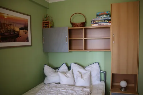 Our cozy apartment in the apartment house Norderney is about 40 square meters. Hotel a Dornum