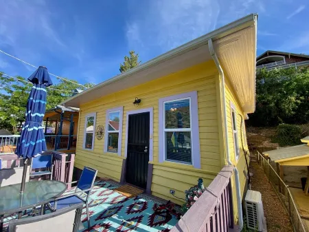 Private Mountain View Retreat Near Downtown Bisbee