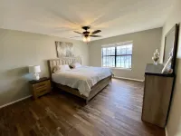 Waterfront house with private dock and boat slip Hotel a Haskell County