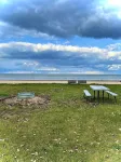 Pet Friendly Beach House, Bay Access, Stunning Views, access to State Park