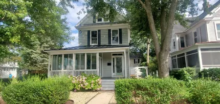 New listing! Riverside Retreat on the Choptank River Отели в г. Кембридж