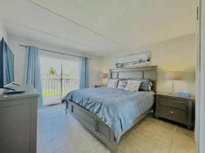 🏖️BEACHSIDE🏖️ 2/2 Condo In The Heartbeat of SPI!!