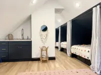 New! 5 Luxury Bath home w/ modern Chef's Kitchen