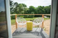 "The Primm Loft" Private, Spacious, Clean & New