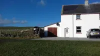 Cozy Cottage In Picturesque Scotland