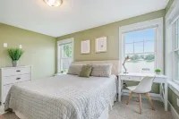 The Heron House @Waldron Lake Hotels in Noble County