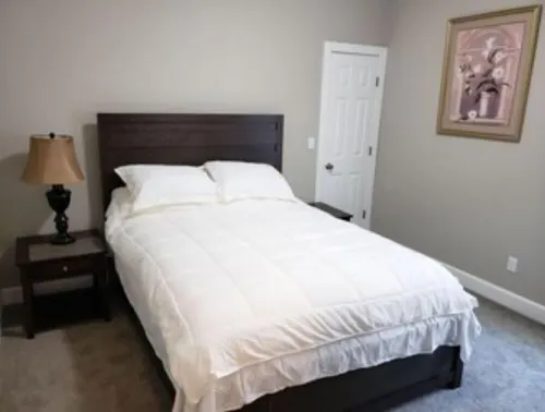 Cassidy's Entire House for Six