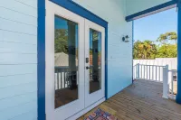 Adorable Guest House walking distance to Historic St. Augustine!