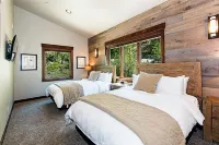 14 bedroom Heavenly Estate from luxury brand Tahoe South Vacation Rentals
