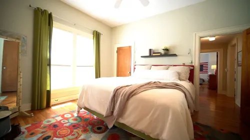 Duplex First Floor - Southmoreland, KCMO - Easy access to all KC has to offer