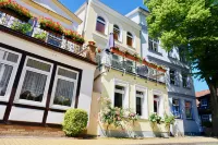 Alex 12 "Meeresleuchten" 1.O.G.