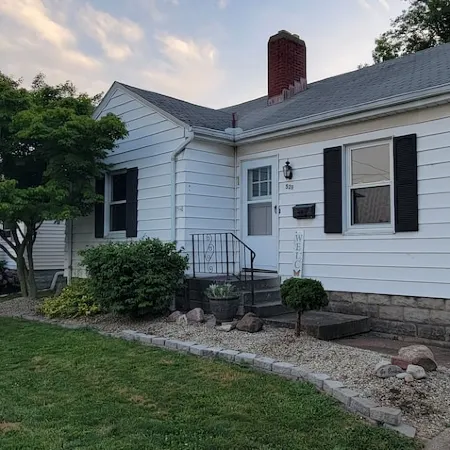 Great Location - 3 miles to Cedar Point Park, 2.8 miles to CP Sports  Force Park