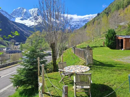 Chez Philou Appartement Tout Équipé de 4 Chambres Pour 8 Personnes a Gavarnie