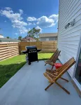 MODERN Beach Home! Dogs Welcome! 6 Passenger Golf Cart & Free Town of CB Parking