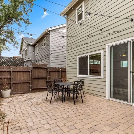 New Flagstaff townhome with Mountain Views!