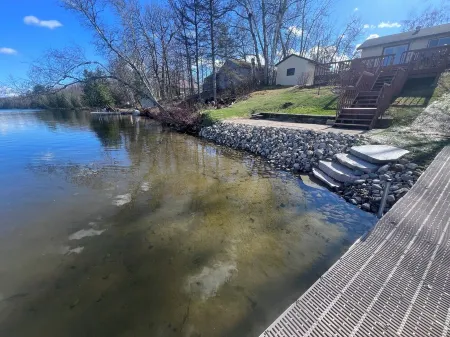 Little Bass Cabin - Kayaks & Clear Water Swimming