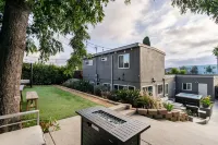 Newly Furnished Home with Hot Tub 5 miles to Little Italy Hotels in Mid-City