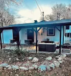 SPACE COWBOY cabin/studio