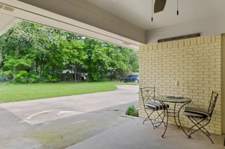 Family Friendly, Updated, Charming Home in North Denton Отели рядом с достопримечательностью «University of North Texas»