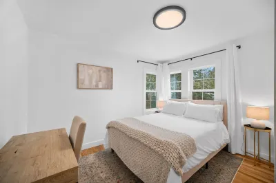 Modern Downtown Lake Oswego Home!
