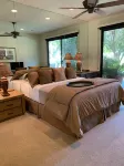 PGA WEST 2 BEDROOM ON GOLF COURSE WITH MOUNTAIN VIEWS POOL SPA & BIKES  #246020