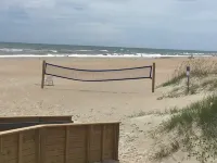 Family resort atmosphere on beautiful Atlantic Beach, North Carolina