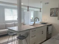 Beautiful Modern Grand Haven Getaway across from the Beach! Hotels in Grand Haven