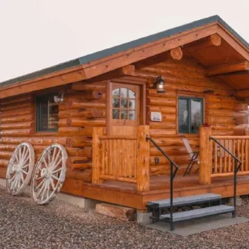 The Bighole Cabin at J&J Cabins