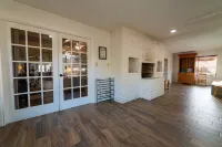 Entire home - Private heated pool, pool table and private yard