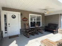 Christmas Condo w/ Garage Just Off the Parkway in Pigeon Forge, TN