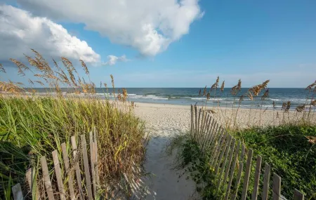 Cozy Guesthouse/Studio Near Beaches Pet Friendly