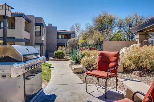 The Scenic Lodge, a Home away from Home at The Greens