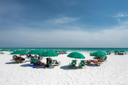 Beautiful Private Beach Home!