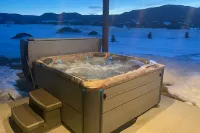 Red Lodge Mtn. View Cozy Home with hot-tub; 9 miles to RLM! New!