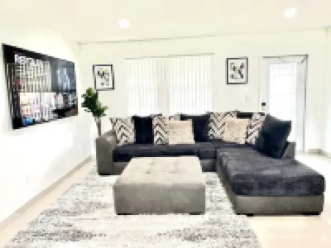 BOOK ME, 3mins to Hard Rock Stadium Hotels in Miami Gardens