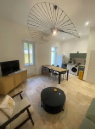 Très bel Appartement à 5 Minutes à Pieds de la mer