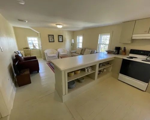 Apartment in historic harbor overlooking the harbor Hotels in Bristol