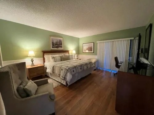 Palm Beach Polo Club - Luxury 1-bdrm