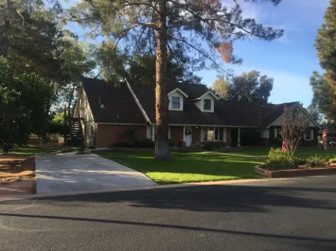 Charming Carriage Home in Gilbert, AZ