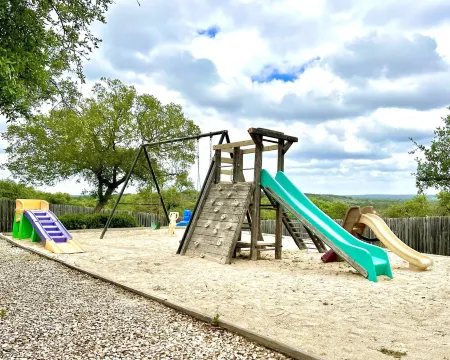 Hill Country Getaway with great views