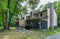 Welcome to Willow Haven! Walk-Bike-Shuttle to Beach. Pool & Tennis/Paddle